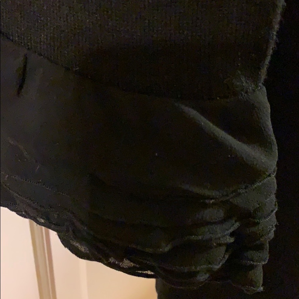 Boston Proper Black Ruffled Front/cuffs Sweater xs - Picture 7 of 8